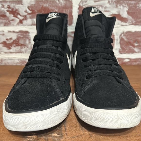 nike primo court womens